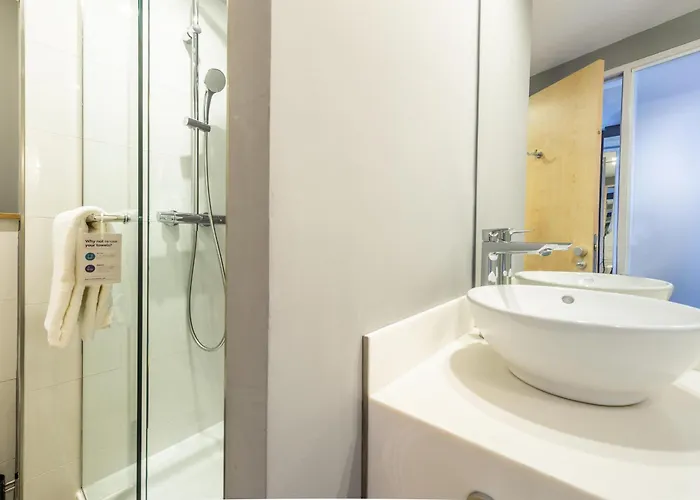 Hotel Premier Muenchen Airport Ost 3*