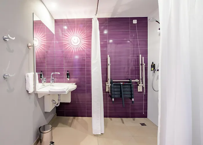 Premier Muenchen Airport Ost Otel 3*